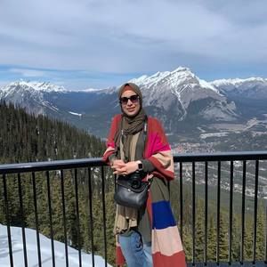 Meet your Posher, Nayera